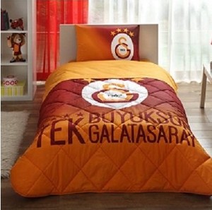 Taç Lisanslı Galatasaray 4.Yıldız Complete Set Tek Kişilik